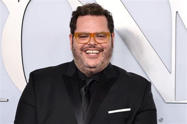 Josh Gad AlloCin&eacute;